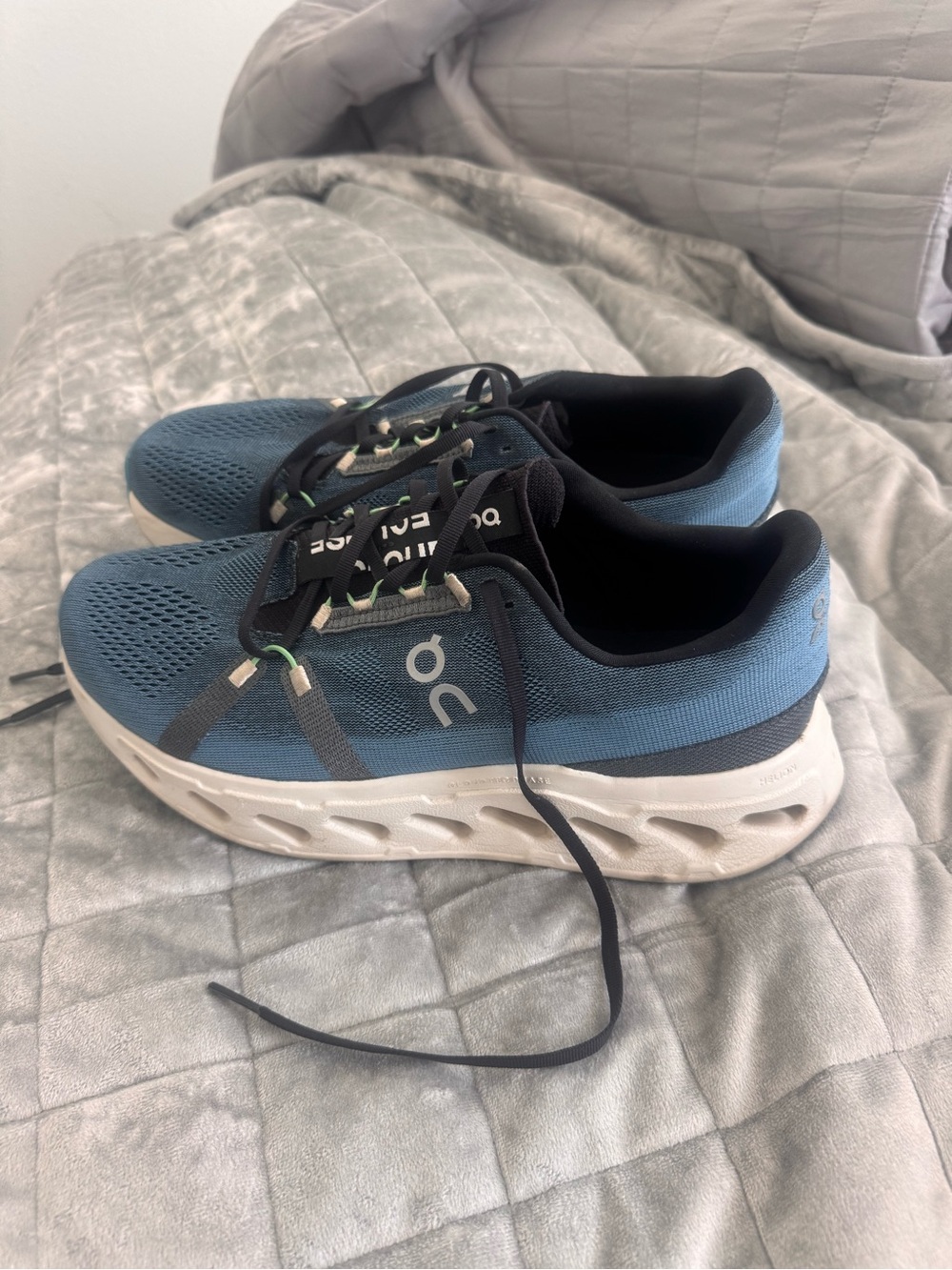 On Running Kids Cloudswift Sneakers in Blue and Black